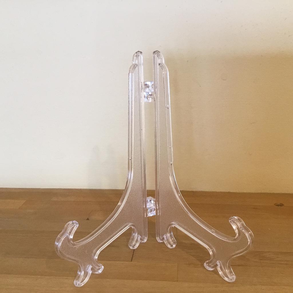 Plate Stand - Plastic 6&quot; high (recommended for 17-21cm plates)